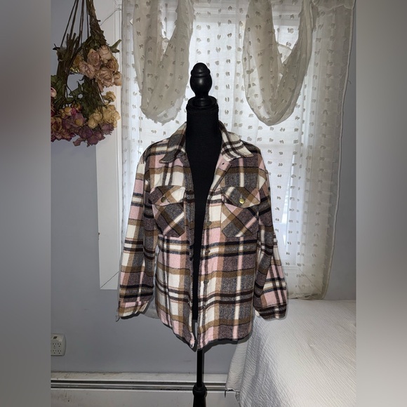 Tops - Plaid Button-Up Heavy Flannel